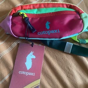 Cotopaxi Kapai 1.5L Hip Pack, Del Dia